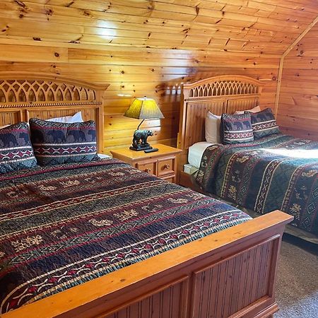 Black Bear Hideaway Cabin Gatlinburg Εξωτερικό φωτογραφία