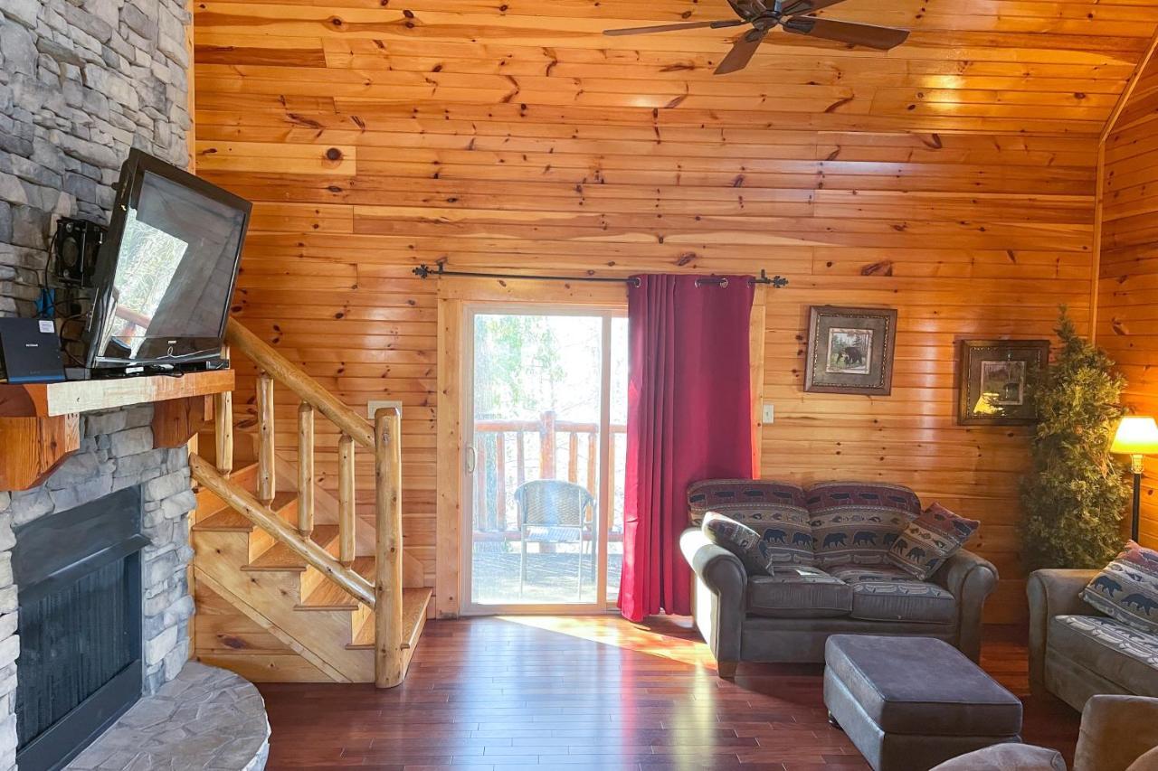 Black Bear Hideaway Cabin Gatlinburg Εξωτερικό φωτογραφία