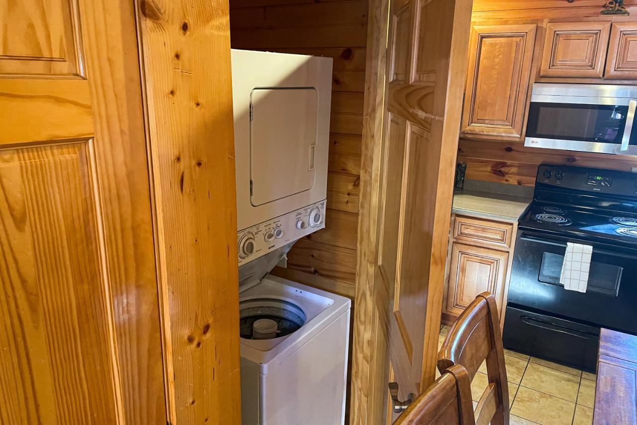 Black Bear Hideaway Cabin Gatlinburg Εξωτερικό φωτογραφία