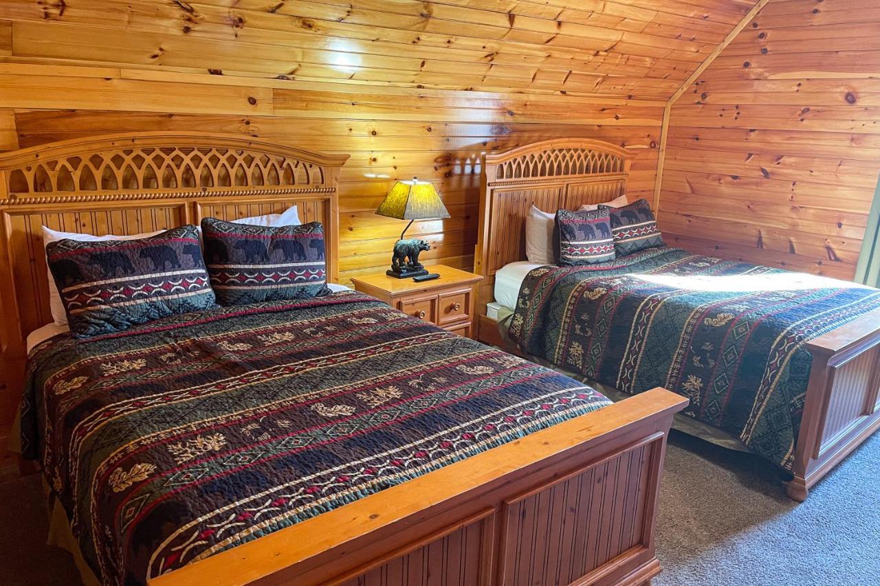 Black Bear Hideaway Cabin Gatlinburg Εξωτερικό φωτογραφία